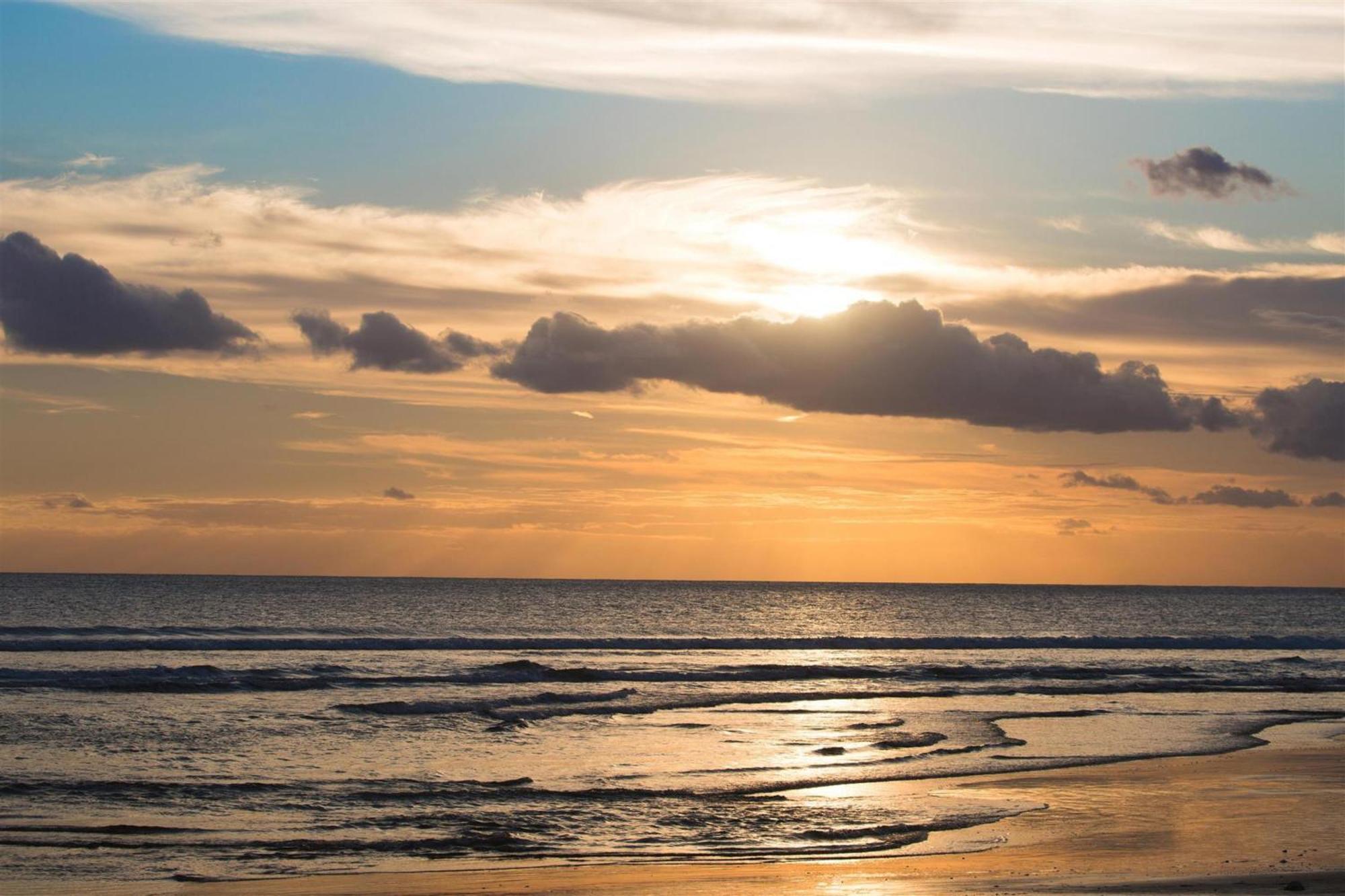 Collection O Near Seminyak Beach Formerly The Kumpi Hotel エクステリア 写真